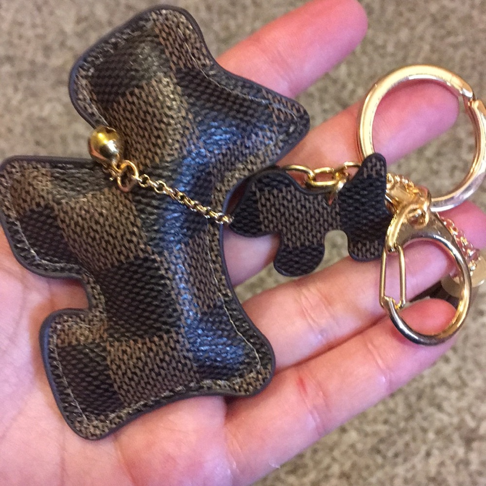 Checkered plaid bear Scottie dog tassel keychain - Picture 5 of 5